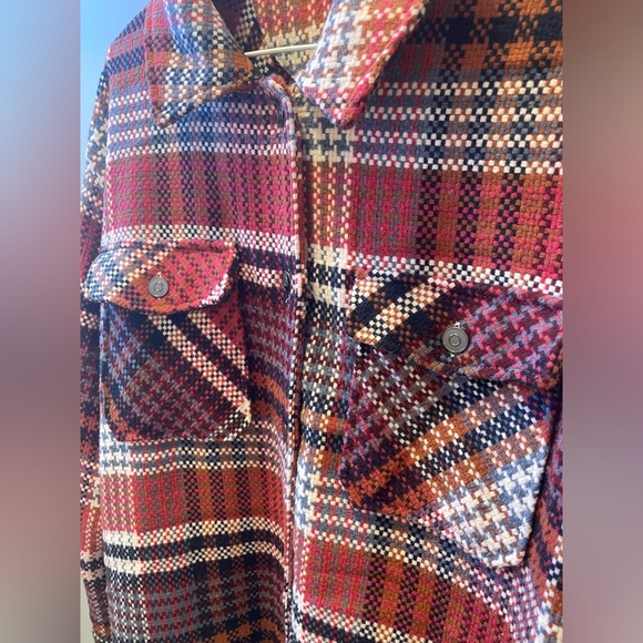 Northern Reflections Plaid Shacket - Picture 4 of 7